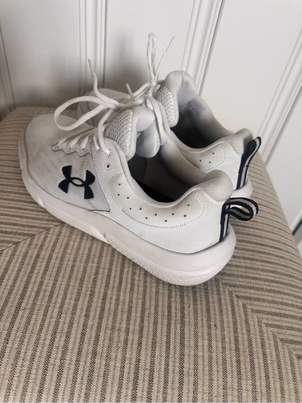 Under Armour Men’s White and Black Running Shoes